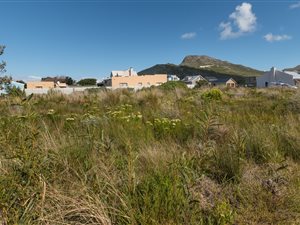 600 m² Land available in Bettys Bay
