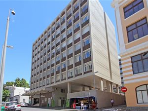 Studio Apartment in City Bowl