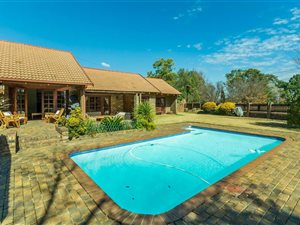 4 Bed House in Mayfield Park