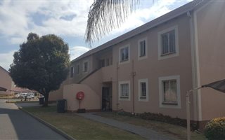 Townhouse in Kew