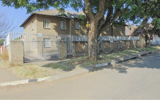 2 Bedroom Townhouse in Turffontein