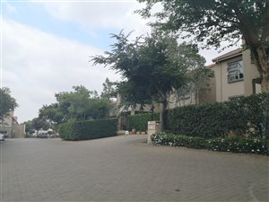 2 Bed Simplex in Hazeldean (Silverlakes Surroundings)