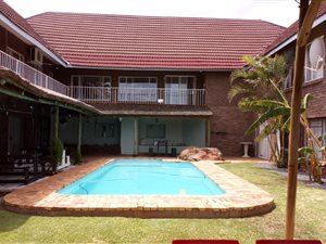 7 Bed House in Hartswater