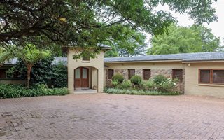 4 Bedroom House in Bryanston