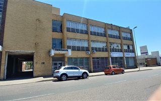2040 m² Office Space in Berea