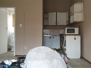 3 Bed Apartment in Bloubosrand