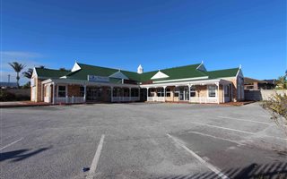 428 m² Retail Space in Westering