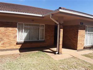 3 Bed House in Quellerie Park