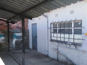 581 m² Industrial space in Vanderbijlpark Central