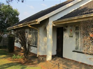 3 Bedroom House in Vanderbijlpark CE5