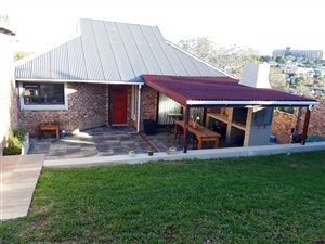 2 Bed House in Baysville