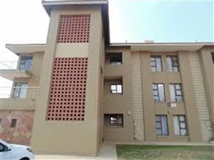 3 Bed Apartment in Lenasia
