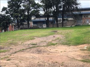 1650 m² Land available in New Germany