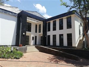 324.600006103516 m² Office Space in Dunkeld West