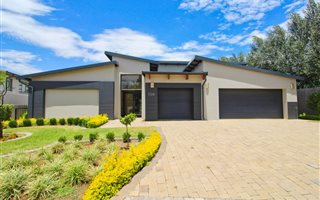 5 Bedroom House in The Meadows at Hazeldean