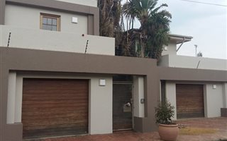4 Bedroom House in Orange Grove