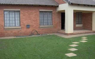 3 Bedroom Simplex in Eco Park