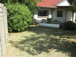 1 Bed Apartment in Brackendowns
