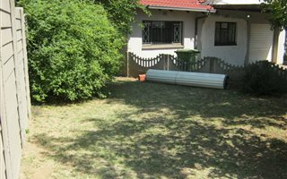 1 Bedroom Apartment in Brackendowns
