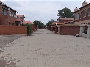 465 m² Land available in Vryburg