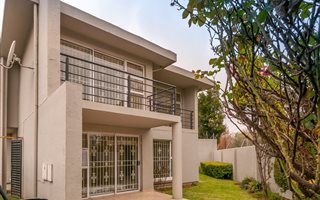 3 Bedroom Townhouse in Waverley