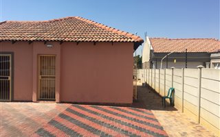 3 Bedroom House in Alveda