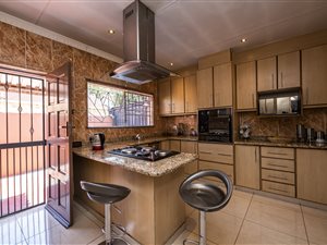 3 Bed House in Eldorado Park