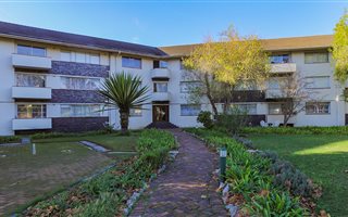 2 Bedroom Apartment in Kenilworth