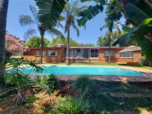 4.9 ha Farm in Rosslyn