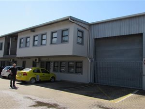 565 m² Commercial space in Riverhorse Valley