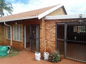 2 Bedroom Townhouse in Hesteapark