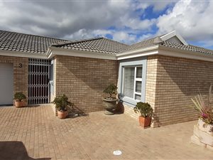 2 Bed House in Groenkloof Retirement Village