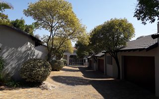 3 Bedroom Duplex in Woodmead