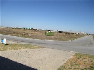 1184 m² Land available in Mossel Bay Central
