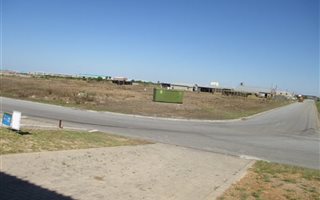 1184 m² Land available in Mossel Bay Central