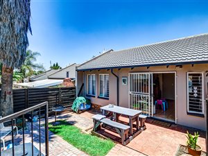 2 Bed Townhouse in Birchleigh