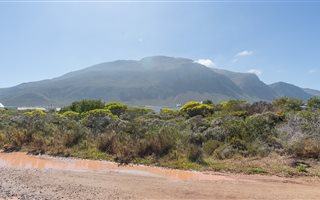 630 m² Land available in Bettys Bay