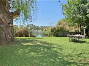 3 Bed House in Alphen Park