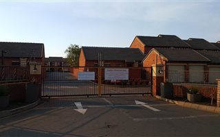 3 Bedroom Simplex in Eco Park