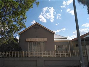 3 Bed House in Beaconsfield