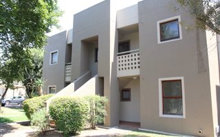 2 Bedroom Townhouse in Newmarket Park