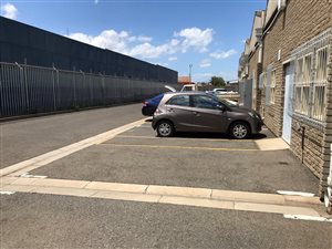 300 m² Industrial space in Epping