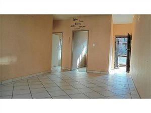 2 Bed Apartment in Pretoria Gardens