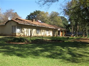 4 Bedroom House in Highbury