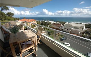 2 Bedroom Apartment in Camps Bay