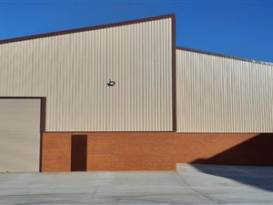500 m² Industrial space in Van Dyk Park