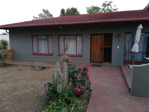 6 Bedroom House in Wychwood
