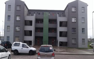 2 Bedroom Apartment in Scottsdene
