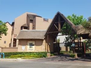 1 Bed Apartment in Pineslopes