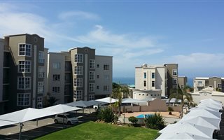 3 Bedroom Apartment in Reebok